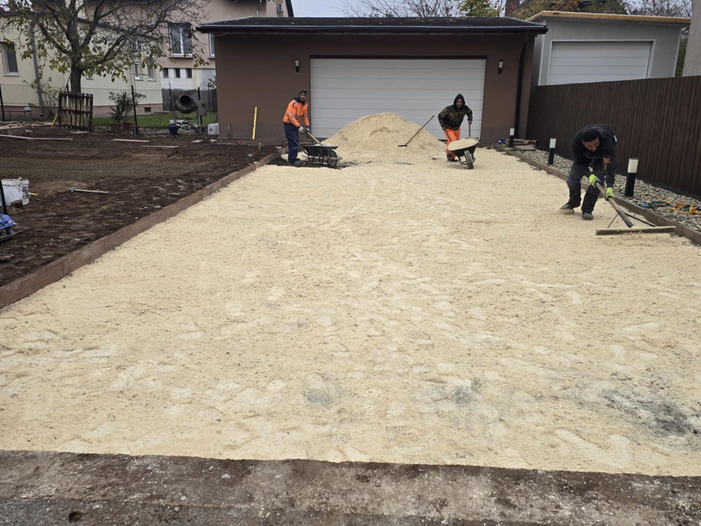 CKT beton a térkő alá – térkövezés
